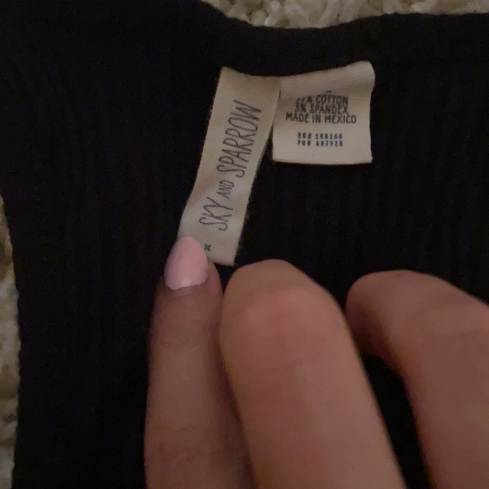 Black Ribbed Racerback Bodysuit - Picture 3 of 6